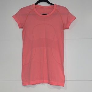 Lululemon coral short sleeve shirt